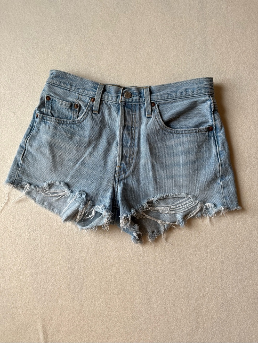 Levi 501 denim shorts 29